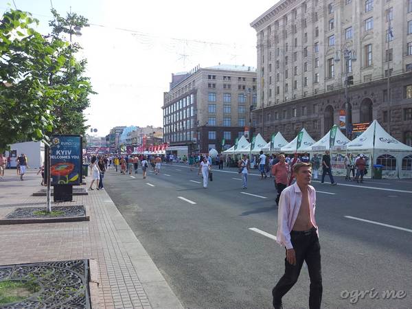 Фан-Крещатик - два